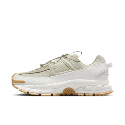 Nike Zoom Vomero Roam Women's Winterized Shoes. Nike SI